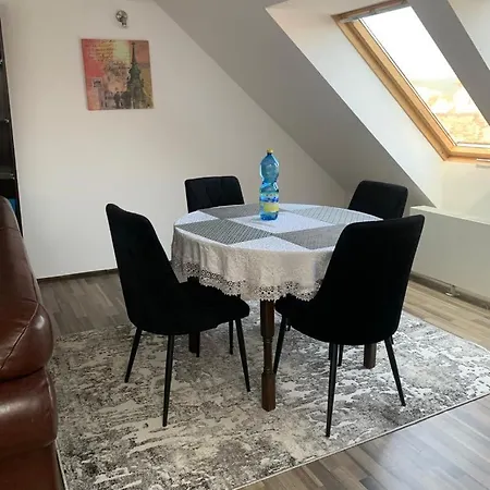 Apartment Mezonet & Lux